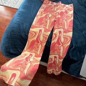 EDIKTED flared Jeans